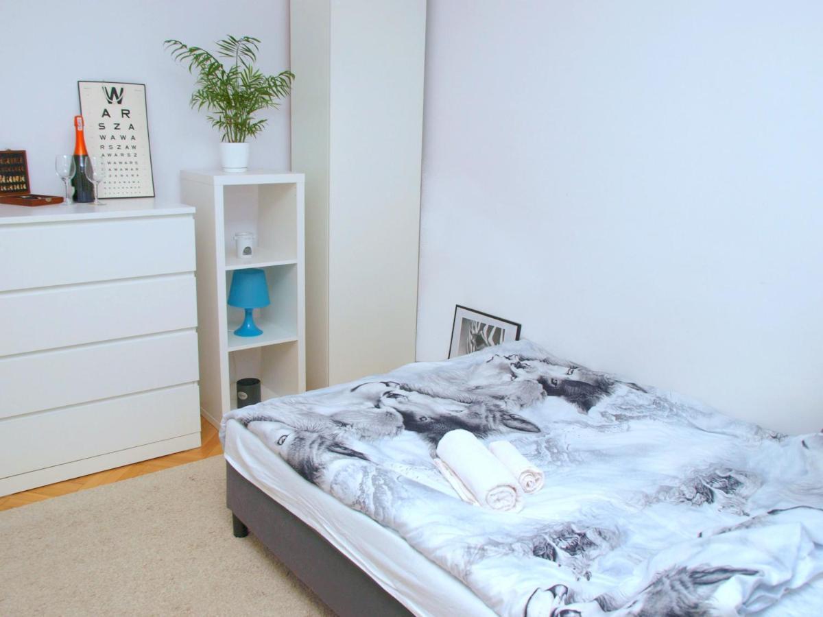 Apartament Rondo Onz Varsavia Esterno foto